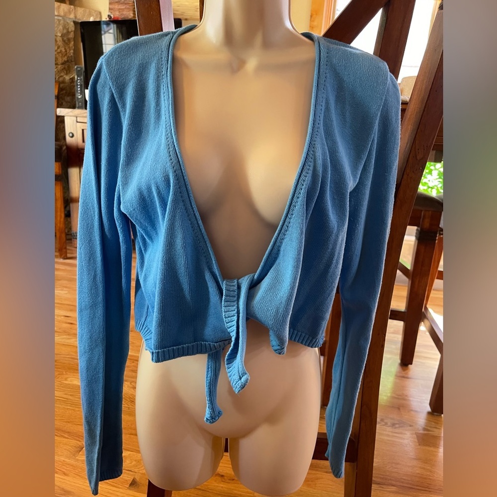 VIIX blue crop sweater XL